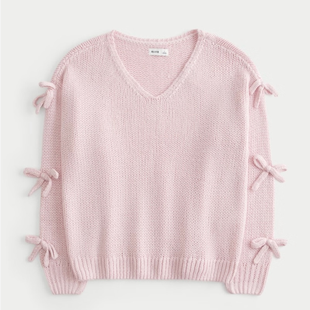 Hollister light pink sweater size XS (fits more like medium) NWOT